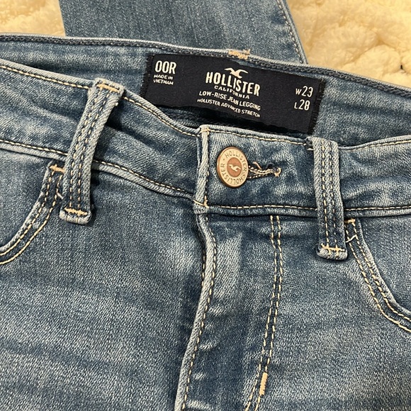Hollisterr 00R low rise jean legging - Picture 3 of 8